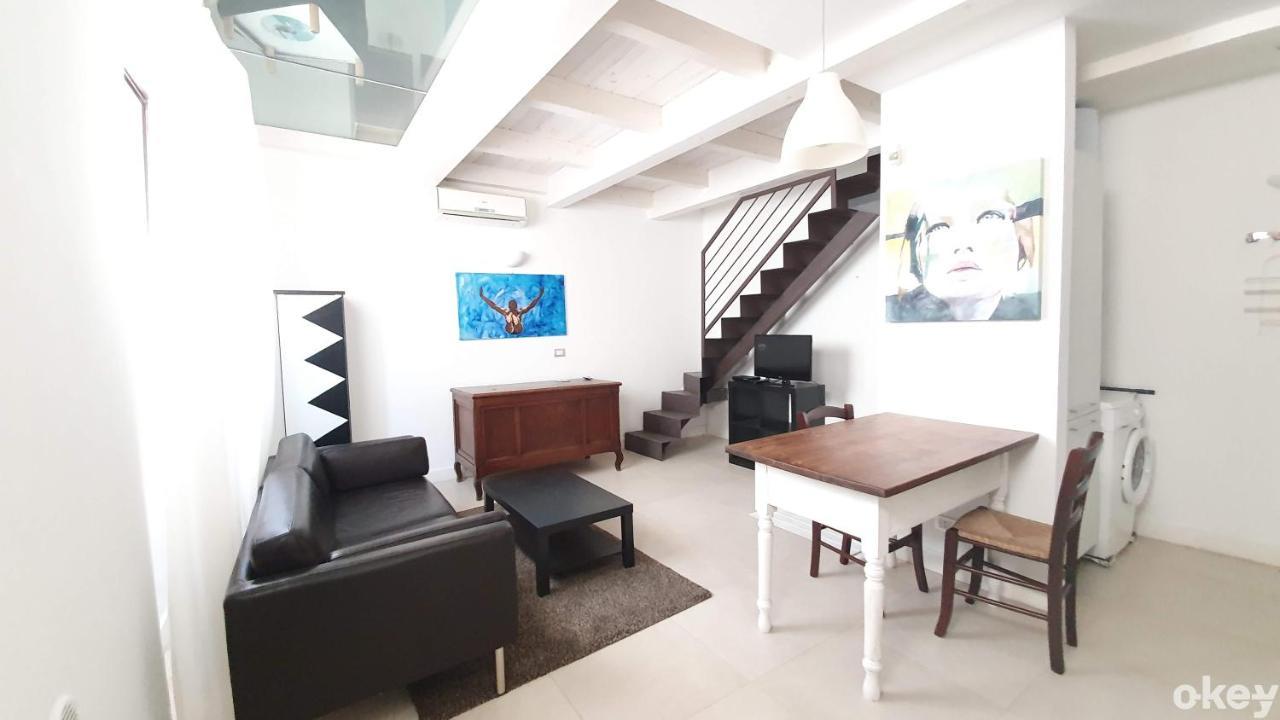 Urban Cottage - Casa Vacanze Барі Екстер'єр фото